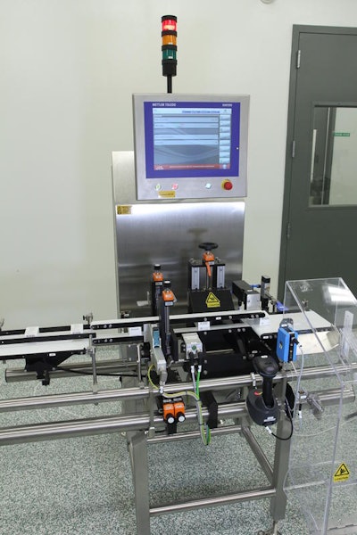 Estaciones de matriz de datos de PCE, de Pharmaceutics International, Inc. (Pii).