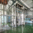 Los materiales utilizados en la construcción de equipos para procesamiento de alimentos deben cumplir con normas estrictas.
