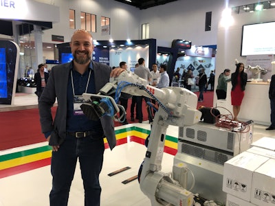 Daniel de Faria Diniz, de ABB.