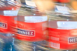 Nestlé cierra el ciclo circular de los envases de su icónica agua Henniez
