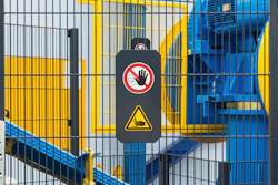 Implicaciones de seguridad de las máquinas para fabricantes originales de equipos y usuarios finales