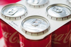 Coca-Cola ofrece una primicia europea con cartón reciclado para latas