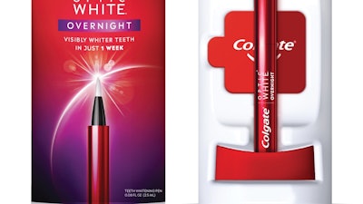 El lápiz blanqueador de Colgate es un buen ejemplo de envío en su propio empaque, ideal para comercio electrónico. Su embalaje es completamente de cartón, incluida una bandeja interior hecha de PaperFoam 100% compostable.