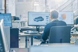 Creación del hilo digital para conectar fabricantes de equipo original y usuarios finales