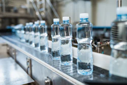 Informe de PMMI de tendencias de la industria global de bebidas muestra un crecimiento anual del 4,98 % en adquisiciones de maquinaria de envasado.