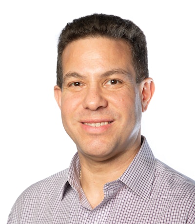 Carlos Ludlow Palafox, creador de la tecnología de pirólisis inducida por microondas.