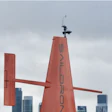 Saildrone diseña, fabrica y opera una flota de vehículos de superficie sin tripulación para seguridad marítima, mapeo oceánico y recopilación de datos oceánicos.