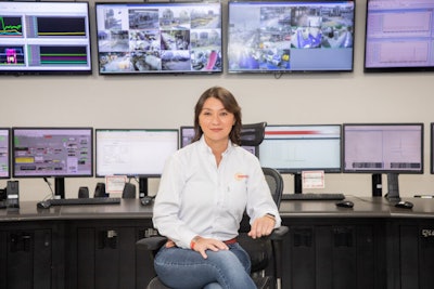 Ana María Bustillo es la primera mujer en ocupar la dirección de la vicepresidencia de Manufactura, y tendrá bajo su responsabilidad el crecimiento de la capacidad productiva de la compañía.