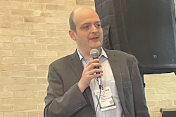 Iván Darío López, director Técnico y Científico del Instituto de Capacitación e Investigación del Plástico y del Caucho (ICIPC) durante su presentación en Colombiaplast 2022, en Bogotá.