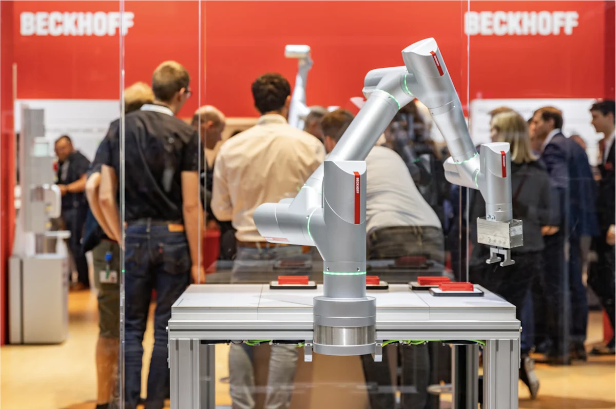 Debut de robot modular ATRO de Beckhoff en PACK EXPO International 2022 ...