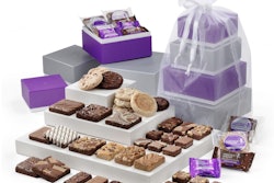 La mayoría de las ventas de Fairytale Brownies vienen como paquetes de regalo personalizables de brownies, blondies y galletas.