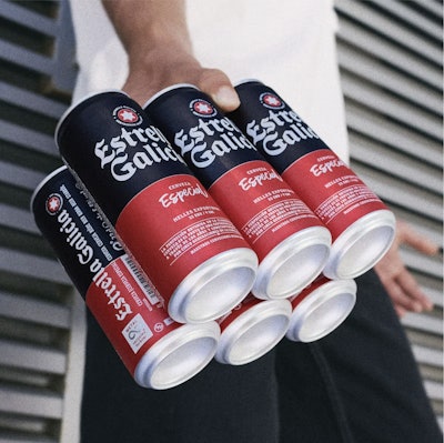 Al remover el cartón del sistema de embalaje, la compañía afirma que reduce la huella de carbono de cada uno de sus paquetes de 6 en 40%.