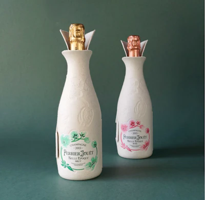 El Belle Epoque Cocoon, que se utilizará para los cuvées de vendimia de la casa, Perrier-Jouët Belle Epoque y Perrier-Jouët Belle Epoque Rosé, exhibe una forma orgánica que envuelve suavemente la botella.