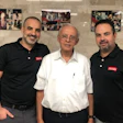 Directivos de Garrido Printing Equipment (de izquierda a derecha): Nicolás Garrido, vicepresidente y gerente general; Diego Garrido, fundador; y Juan Garrido, vicepresidente y director técnico.