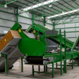 Greenback Recycling Technologies en alianza con Nestlé México implementaron una innovadora tecnología de reciclaje inducido por microondas para transformar empaques plásticos flexibles, en un aceite pirolítico que pueda ser empleado en la industria petroquímica, la cual tendrá el reto de generar resina reciclada grado alimenticio.