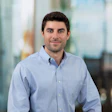 Nathan Pajka, es el Gerente de Sostenibilidad de Metsӓ Board, América, trabaja en conjunto con el equipo de Seguridad y Sustentabilidad de Productos en Finlandia para traducir los objetivos del equipo a las Américas y servir como su experto en sustentabilidad en la región.