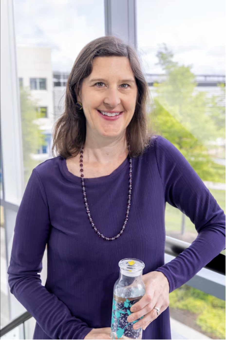 Anne Tate Bedarf, directora de Sustentabilidad de Empaques y Plásticos