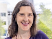 Anne Tate Bedarf, directora de Sustentabilidad de Empaques y Plásticos