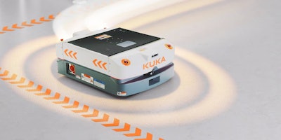 Vehículo guiado automatizado (AGV) con plataforma móvil KMP 600-S diffDrive, que KUKA presentará en PACK EXPO 2023.