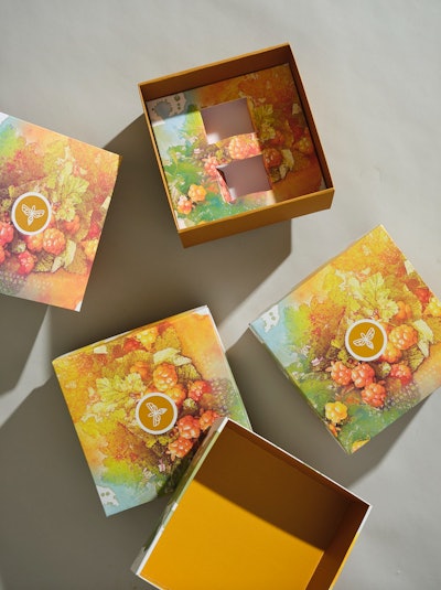 Estas cajas tienen una huella de carbono más baja que las cajas rígidas tradicionales.