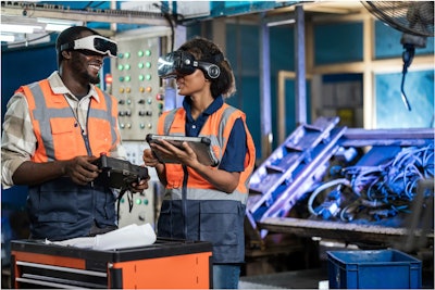 Los fabricantes utilizan tecnología AR y VR para capacitación, mantenimiento y control de calidad.
