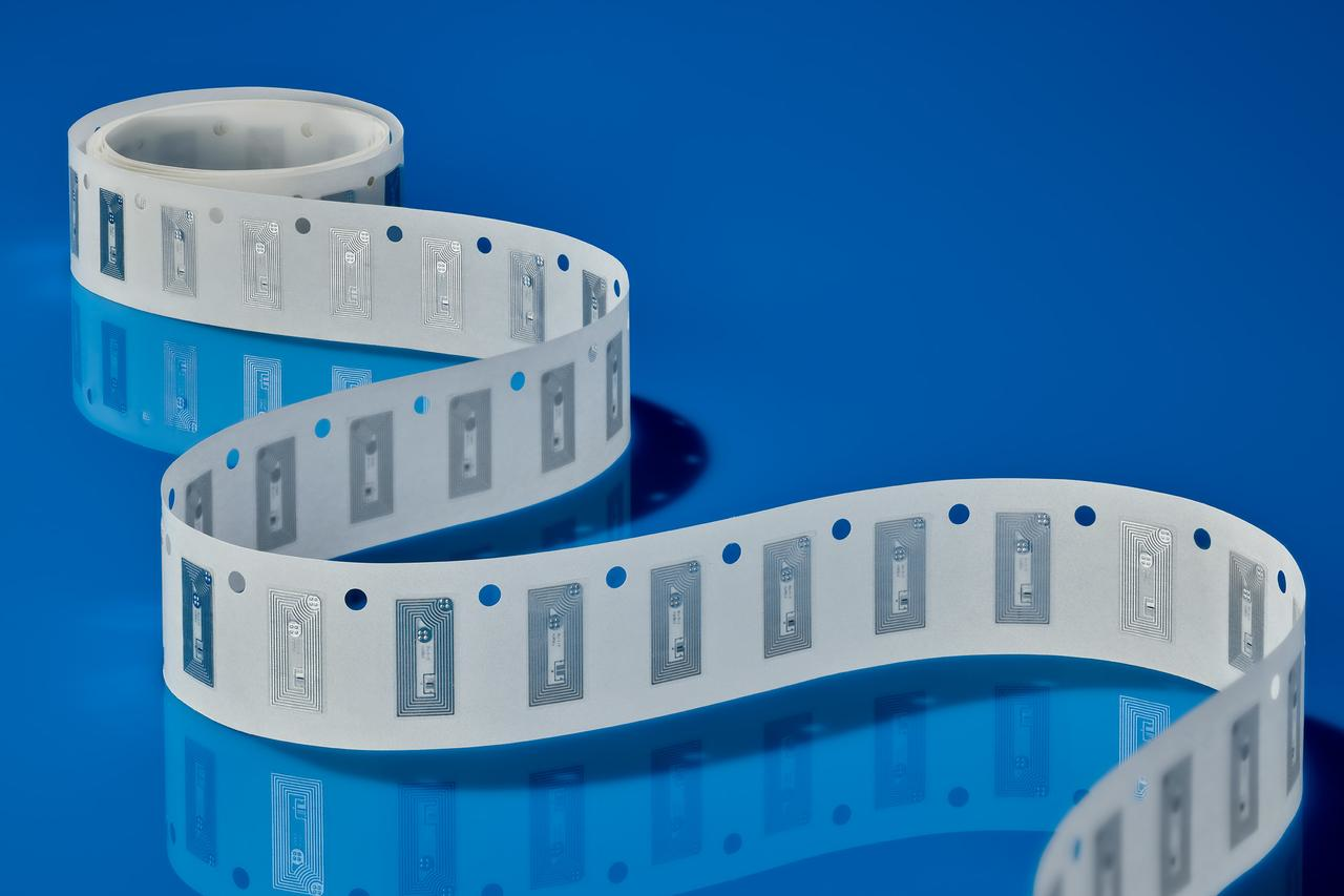 La tecnolog&iacute;a Just Walk Out de Amazon, respaldada por RFID de Avery Dennison, est&aacute; revolucionando la experiencia de compra, sumando adem&aacute;s la identificaci&oacute;n digital que proporciona una visibilidad completa del producto, desde la cadena de suministro hasta la entrega final al minorista.