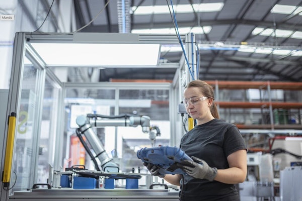 mujeres en la industria de empaques