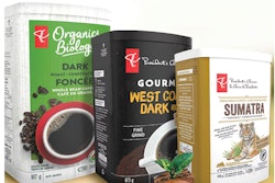 Aquí se muestran tres tamaños del innovador recipiente lleno por Club Coffee bajo la marca President's Choice.