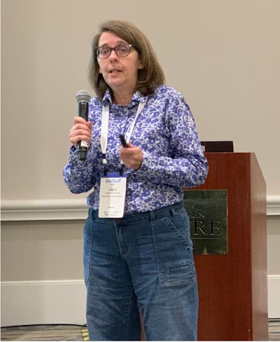 Laurie Gilmore, gerente de calidad de tecnología del agua en Coca-Cola, presenta Water Treatment 101 en BevTech.