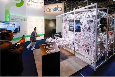 Ahorro en residuos de medios iniciales en equipos de impresión digital de Landa frente a offset.