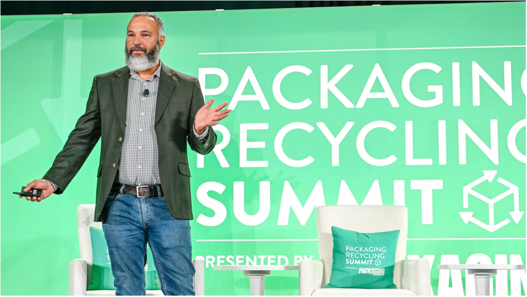 David Bourne de Google comparti&oacute; el recorrido de la empresa para desarrollar envases 100 % libres de pl&aacute;stico para 2023.