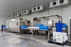 La nueva Hiperbaric 525 instalada en RV Fresh Foods está equipada con 12 intensificadores y una capacidad de 525 litros (150 galones), lo que le permite procesar hasta 8.000 libras de guacamole por hora.