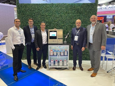 Qualijet y LEIBINGER presentan el galardonado IQJET por primera vez en Brasil en Fispal Tecnologia en junio de 2024.