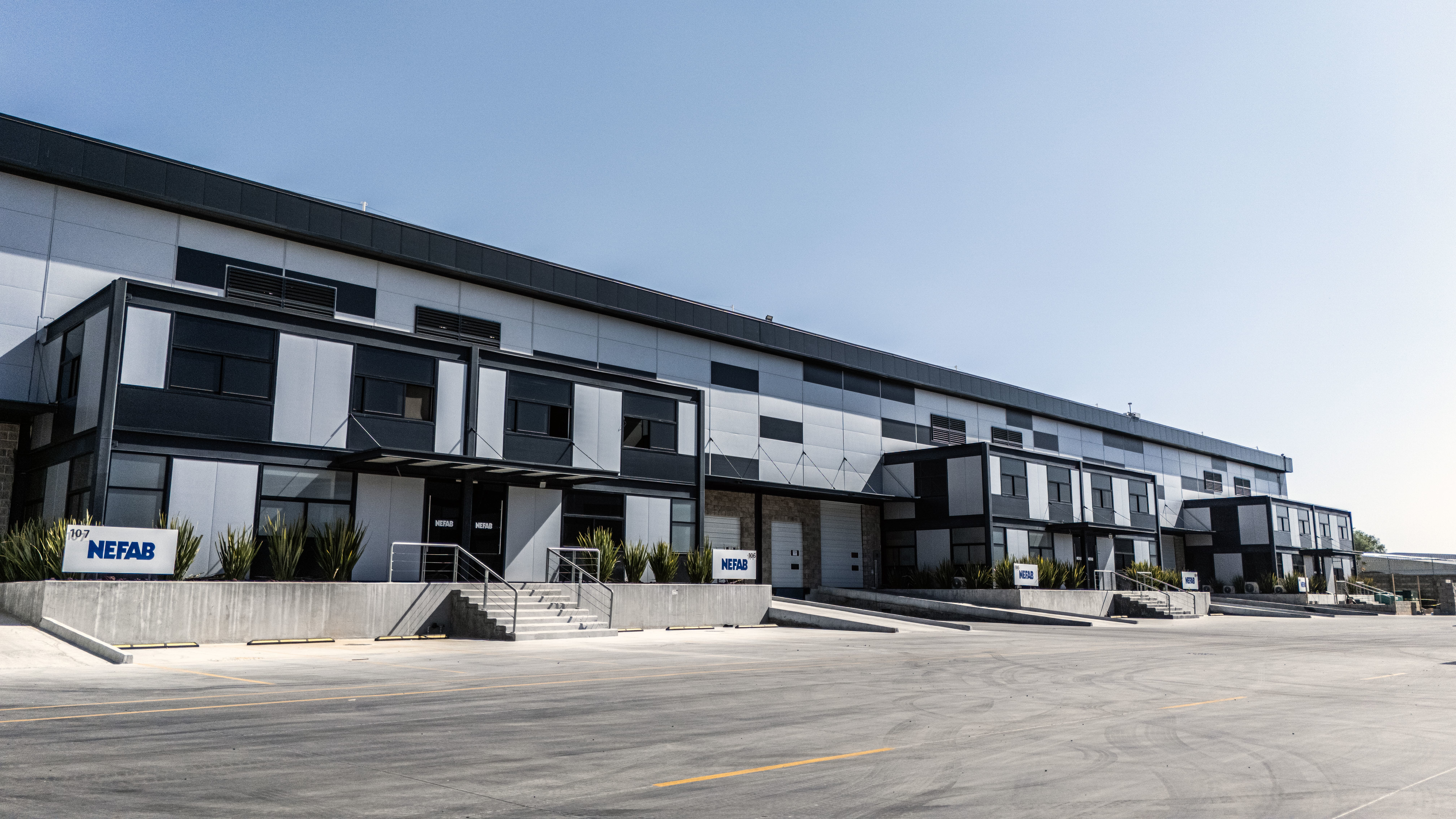 La nueva planta en Guadalajara integra dise&ntilde;o, producci&oacute;n y reciclaje de empaques, impulsando soluciones sustentables para sectores industriales clave.