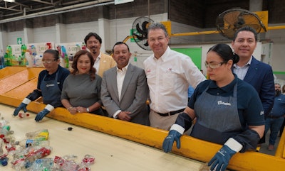 La inauguración de la planta ampliada de PetStar contó con la presencia de directivos de Arca Continental, PetStar y autoridades del estado de San Luis Potosí.