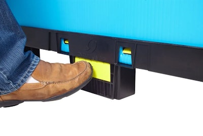 Con broche patentado “Active Latch”, el OPTEBULK 1200 x 1000 x 896 de ORBIS permite una manipulación ergonómica sin necesidad de agacharse.