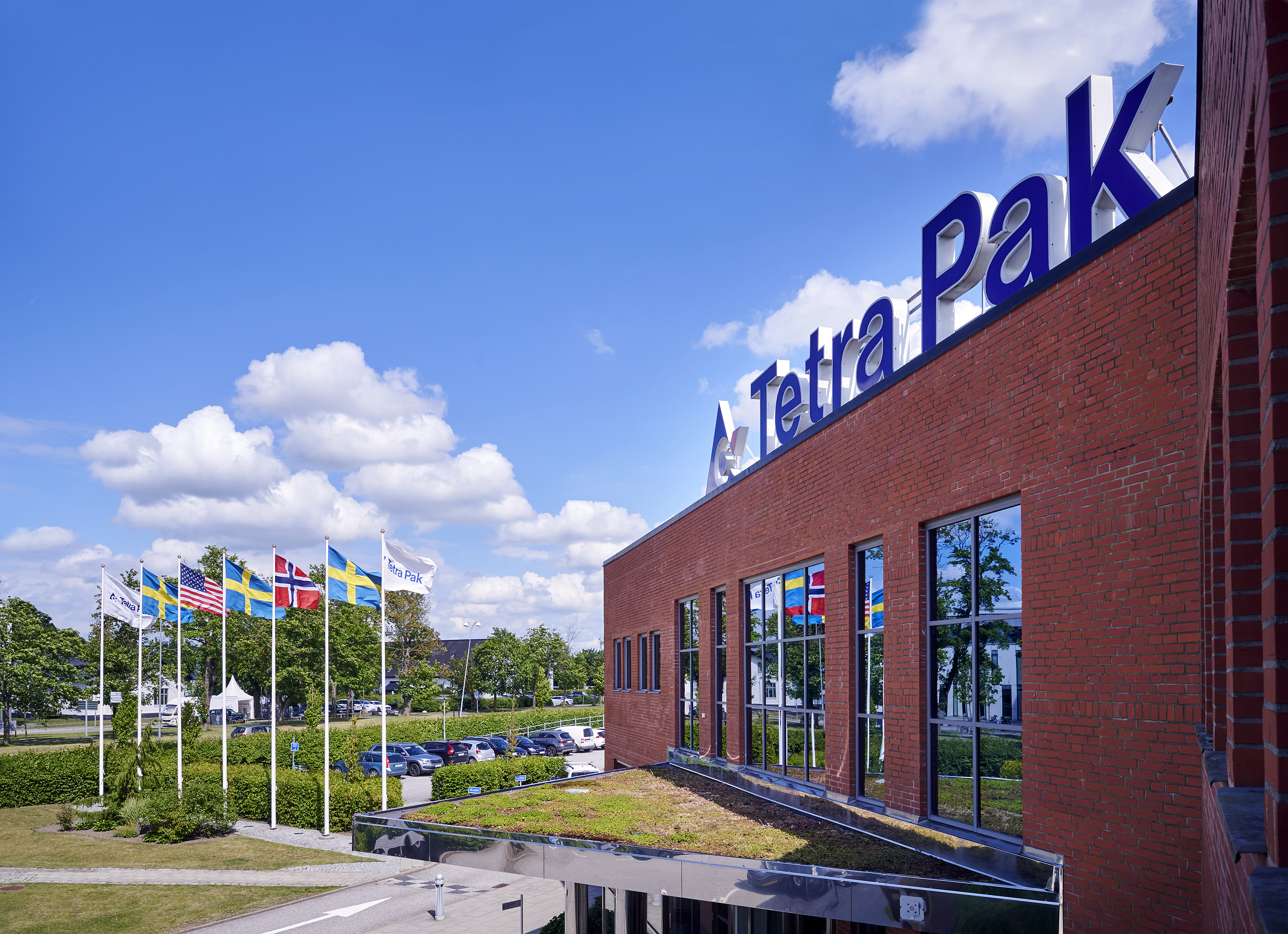 Para acelerar el desarrollo de este innovador material de envasado as&eacute;ptico, Tetra Pak est&aacute; invirtiendo 70 millones de d&oacute;lares en una nueva planta piloto de barrera a base de papel en Lund, Suecia.